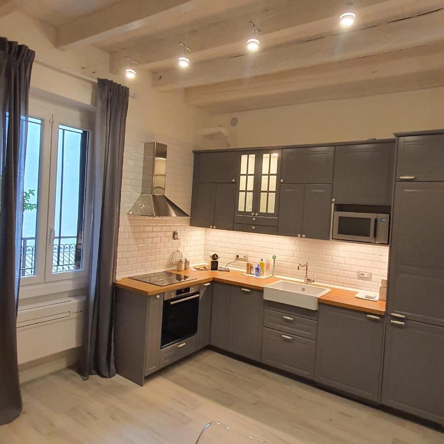 Casa Di Ringhiera Old Milan Apartment Luaran gambar